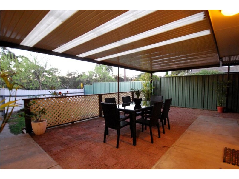 8 William Court, Happy Valley SA 5159