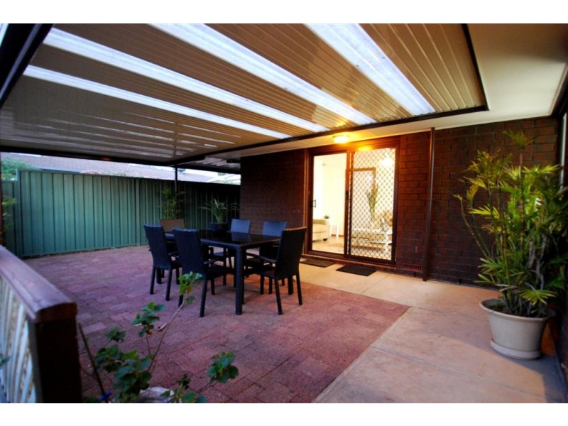 8 William Court, Happy Valley SA 5159