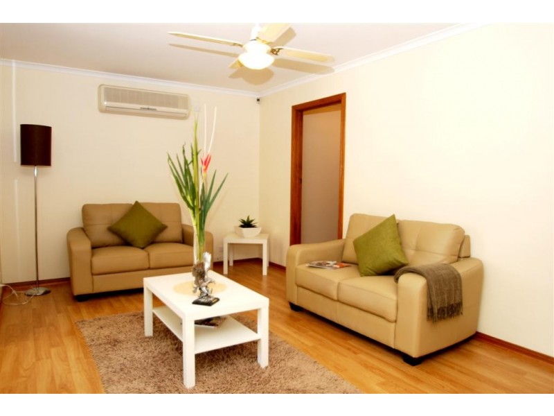 8 William Court, Happy Valley SA 5159