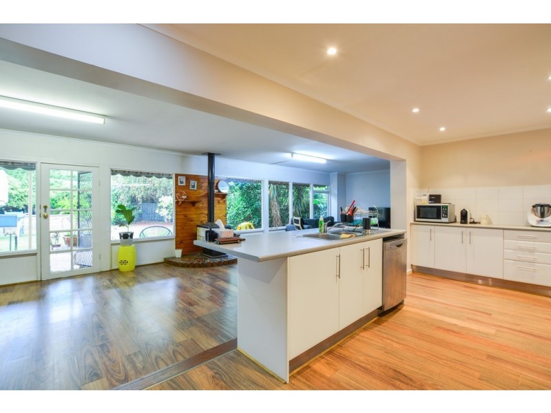 31 Garnet Crescent, Flagstaff Hill SA 5159