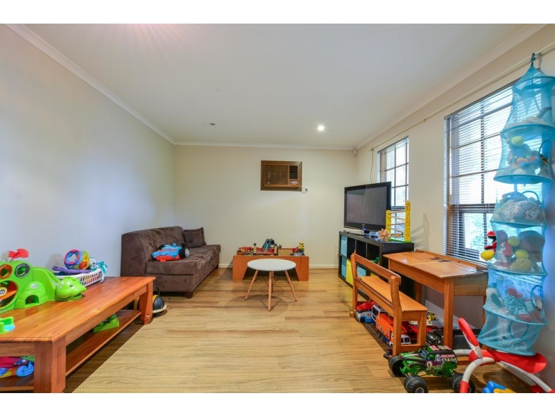 31 Garnet Crescent, Flagstaff Hill SA 5159