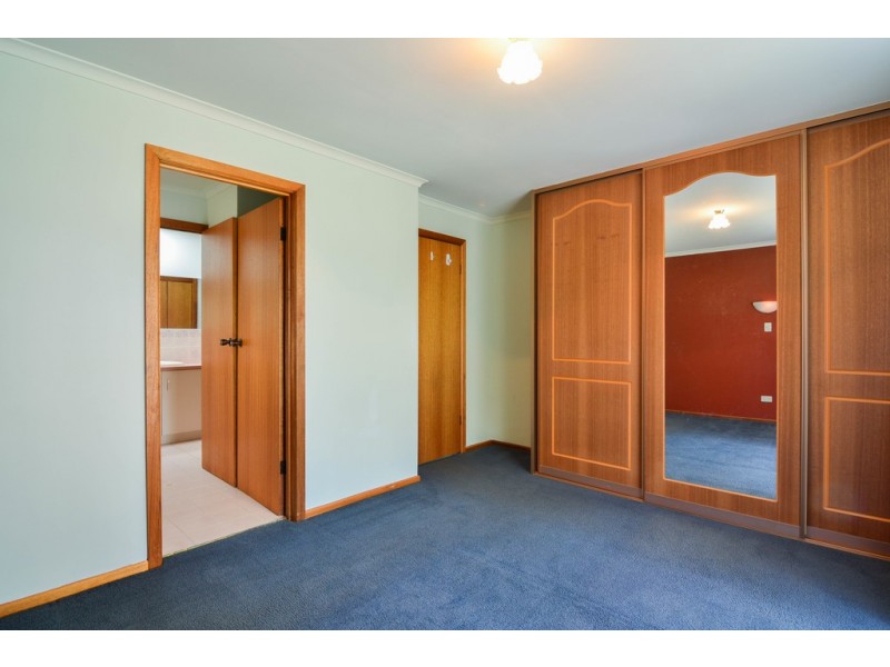 26 Maidencombe Avenue, Moana SA 5169