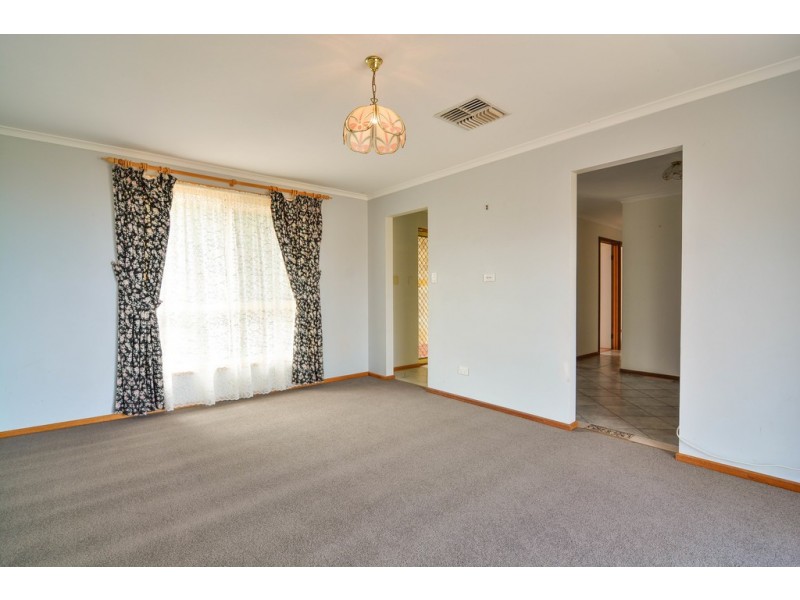 26 Maidencombe Avenue, Moana SA 5169