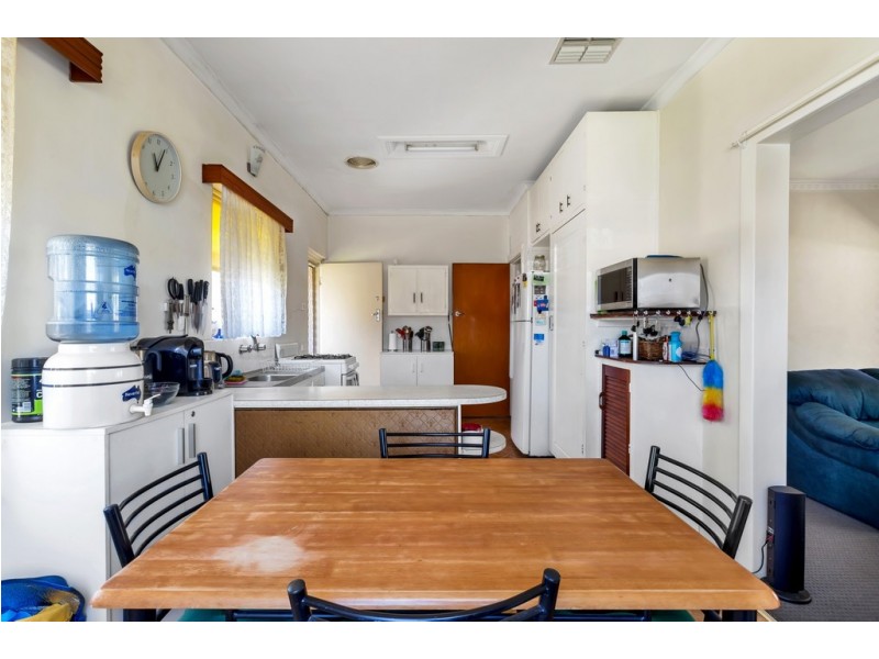 127 Railway Terrace, Ascot Park SA 5043