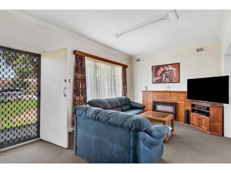 127 Railway Terrace, Ascot Park SA 5043