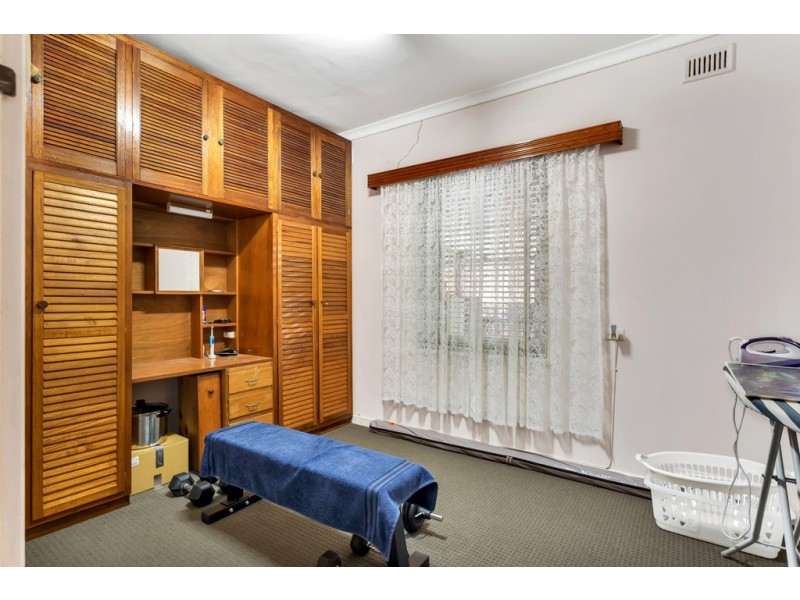 127 Railway Terrace, Ascot Park SA 5043