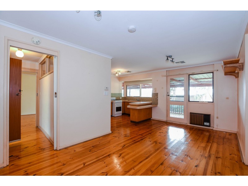 17 Basedows Street, Happy Valley SA 5159