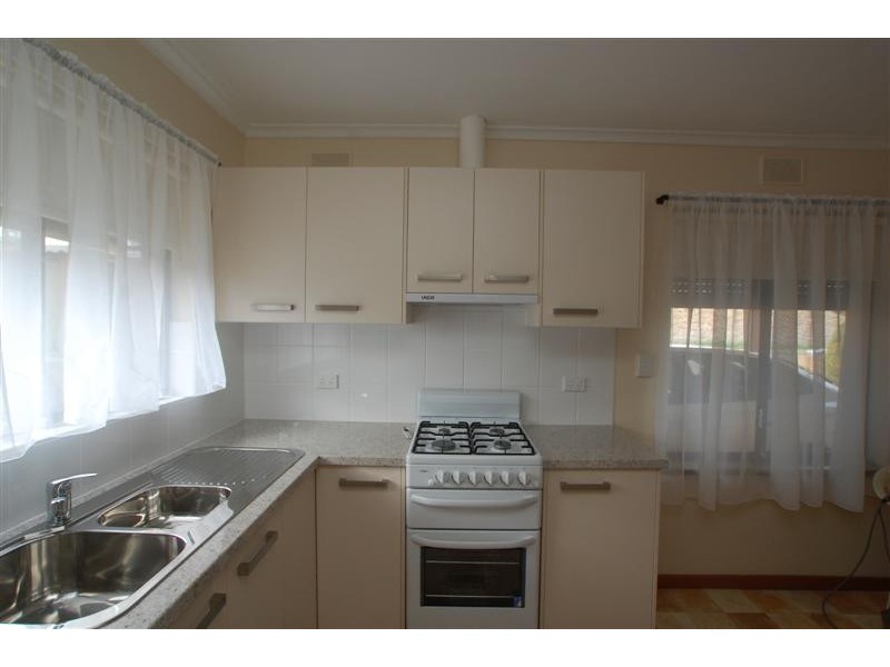 1/132 Railway Terrace, Ascot Park SA 5043
