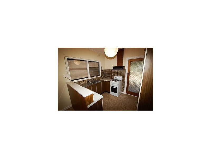 16 MONTROSE AVENUE, Norwood SA 5067