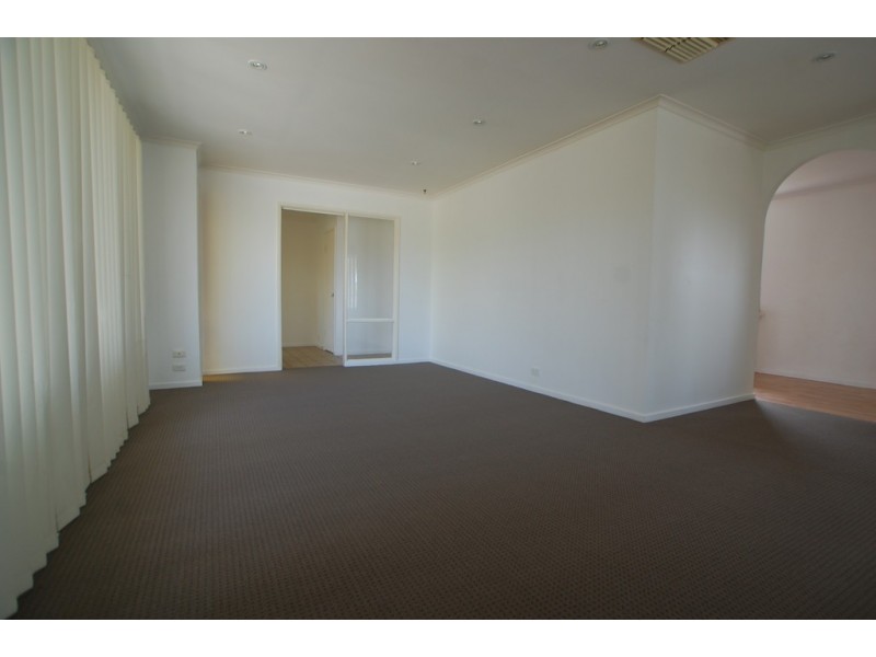 35 Parklands Crescent, Reynella SA 5161