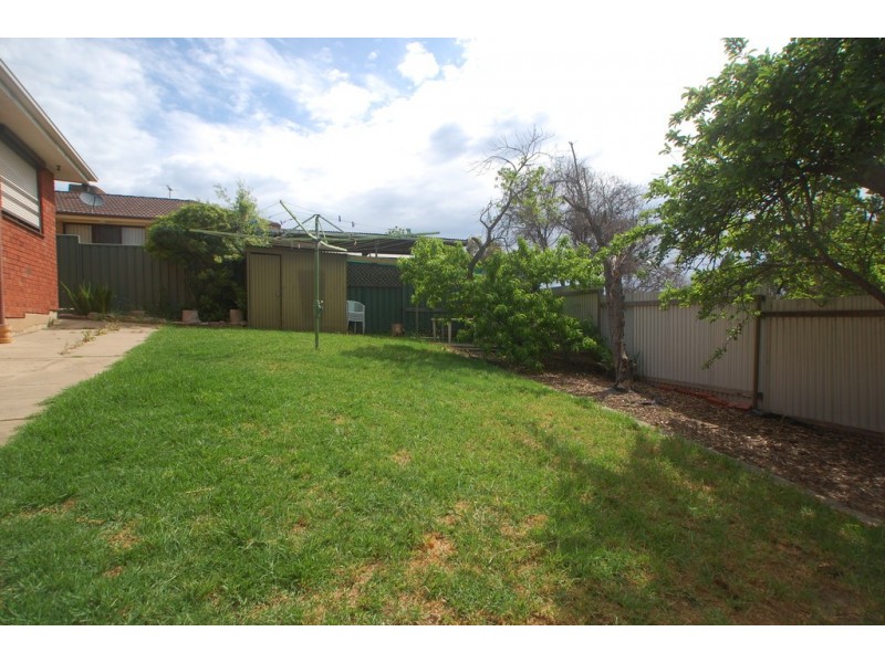 35 Parklands Crescent, Reynella SA 5161