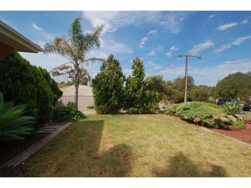 35 Parklands Crescent, Reynella SA 5161