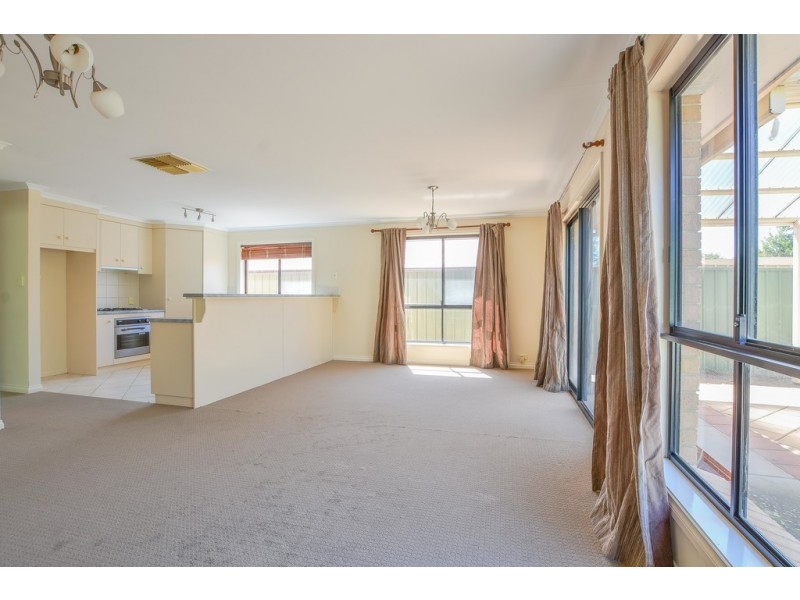 41 Allworth Drive, Happy Valley SA 5159