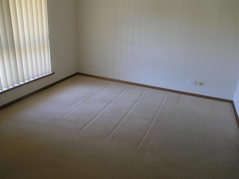 45 Shillabeer Crescent, Woodcroft SA 5162