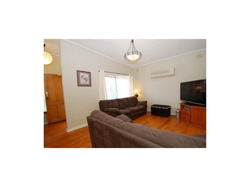 28 Wyong Road, O’sullivan Beach SA 5166