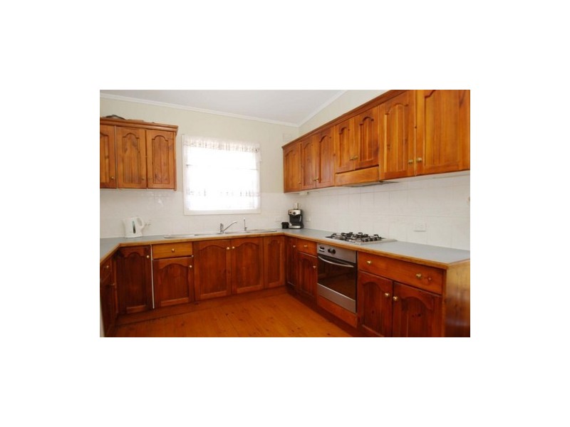 28 Wyong Road, O’sullivan Beach SA 5166