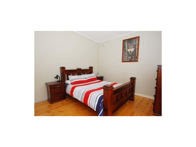 28 Wyong Road, O’sullivan Beach SA 5166