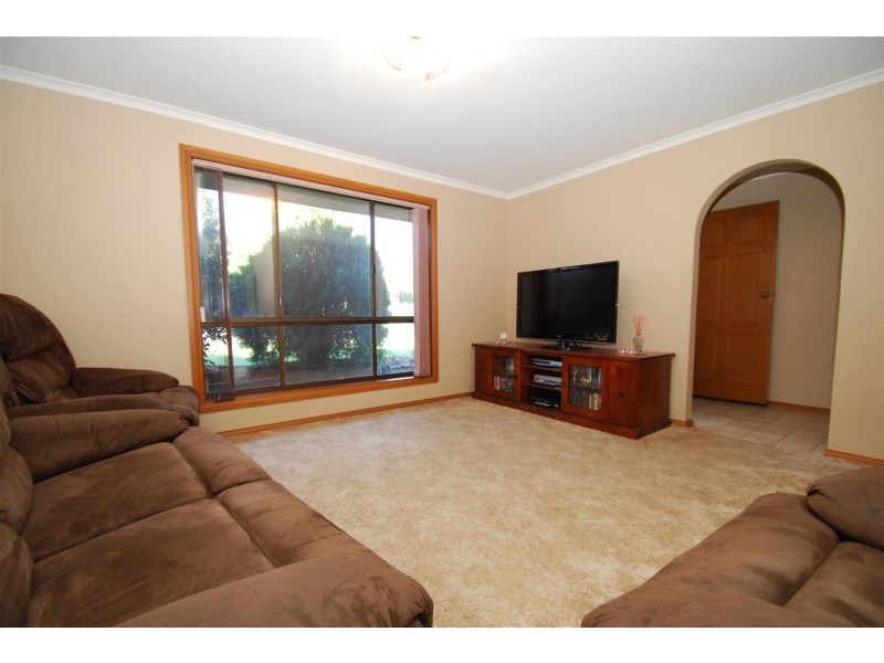 22 Rothschild Street, Woodcroft SA 5162