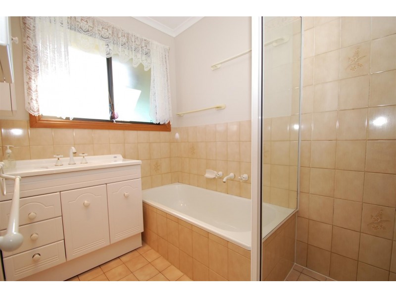 22 Rothschild Street, Woodcroft SA 5162