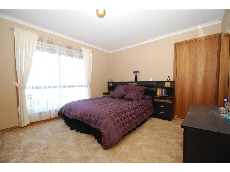 22 Rothschild Street, Woodcroft SA 5162