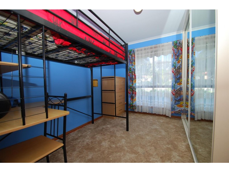 22 Rothschild Street, Woodcroft SA 5162