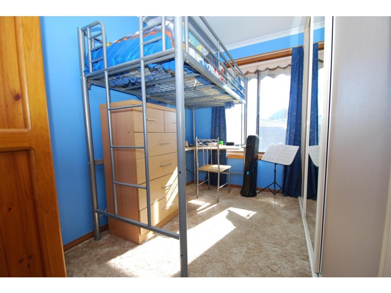 22 Rothschild Street, Woodcroft SA 5162