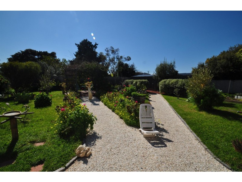 11 Blacker Road, Aldinga Beach SA 5173