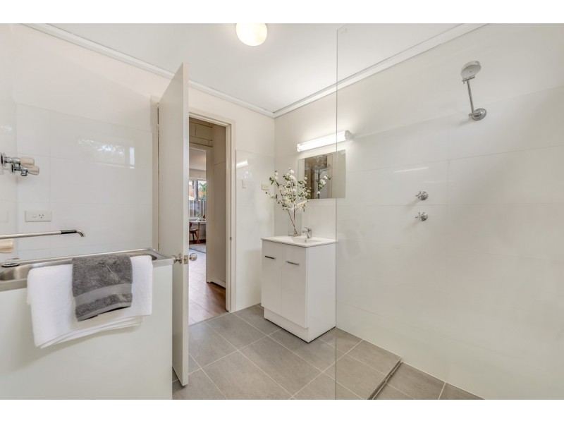 4/3 First Avenue, Ascot Park SA 5043