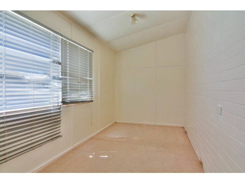 19 Johnstone Road, Oaklands Park SA 5046