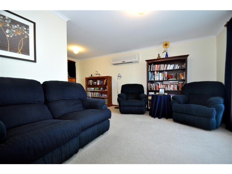 21 Jagger Crescent, Woodcroft SA 5162