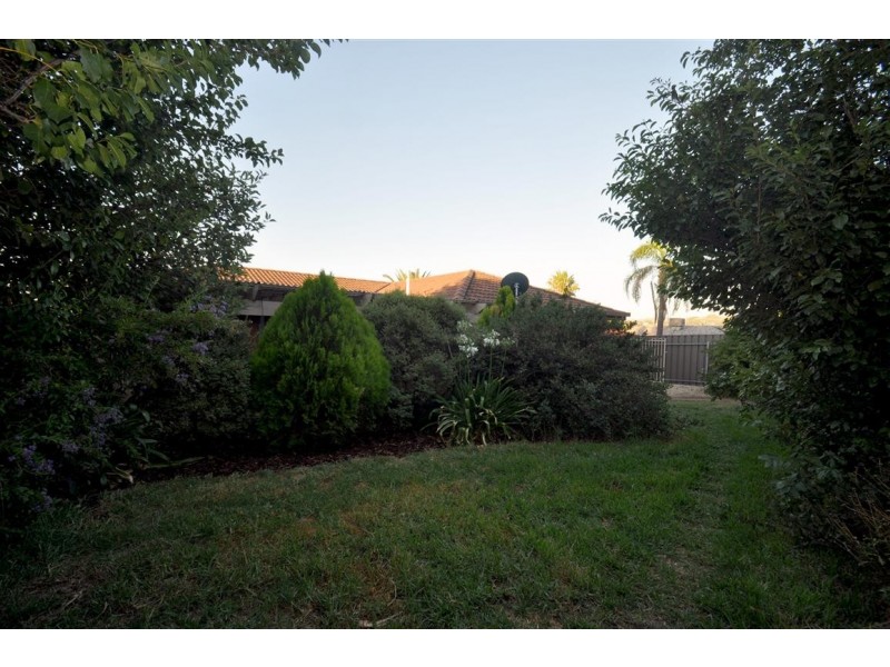 21 Jagger Crescent, Woodcroft SA 5162