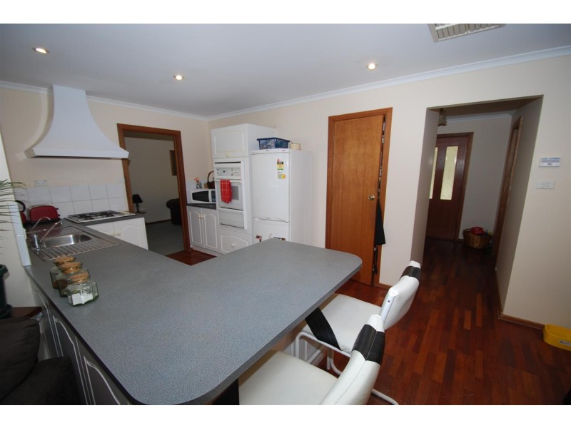 298 Pimpala Road, Woodcroft SA 5162