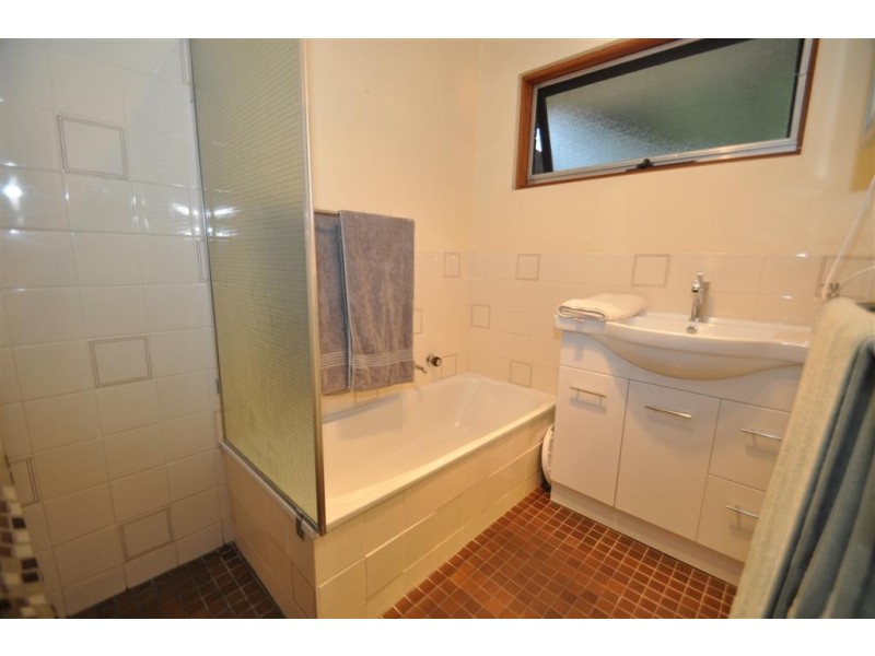 15 Wickham Road, Happy Valley SA 5159