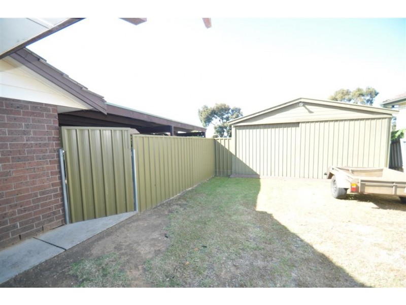 15 Wickham Road, Happy Valley SA 5159