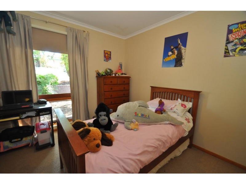 15 Wickham Road, Happy Valley SA 5159