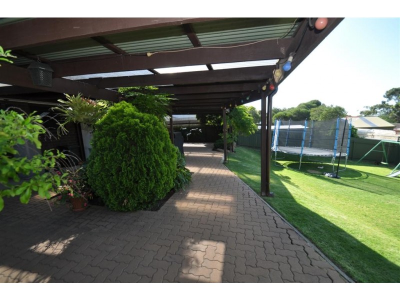 15 Wickham Road, Happy Valley SA 5159