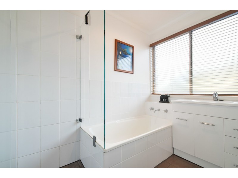 28 Taylors Avenue, Morphett Vale SA 5162