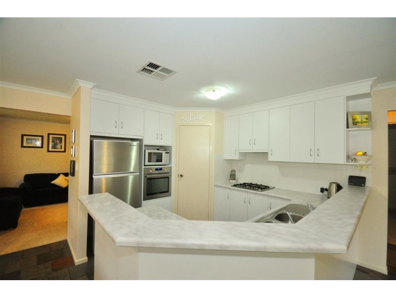 4 Merrivale Drive, Happy Valley SA 5159