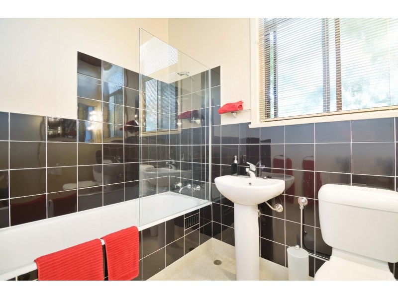 114 – 116 Shepherds Hill Road, Bellevue Heights SA 5050