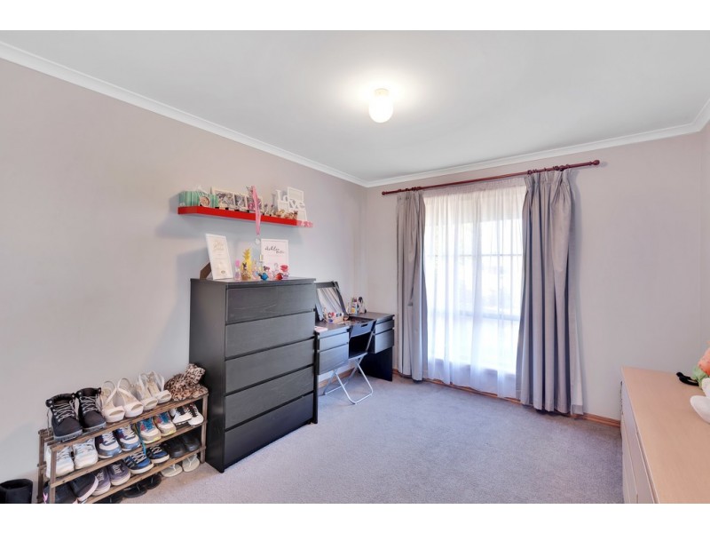 9 Woodcroft Drive, Morphett Vale SA 5162