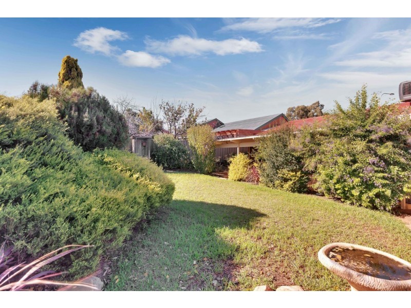 9 Woodcroft Drive, Morphett Vale SA 5162