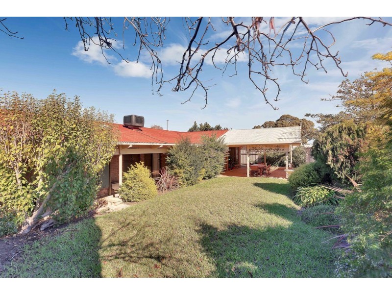 9 Woodcroft Drive, Morphett Vale SA 5162