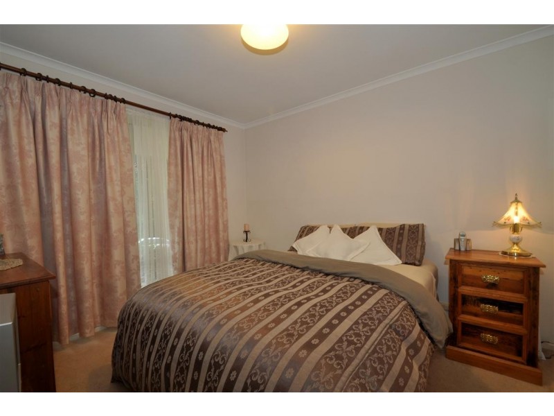 4 Lowell Court, Woodcroft SA 5162