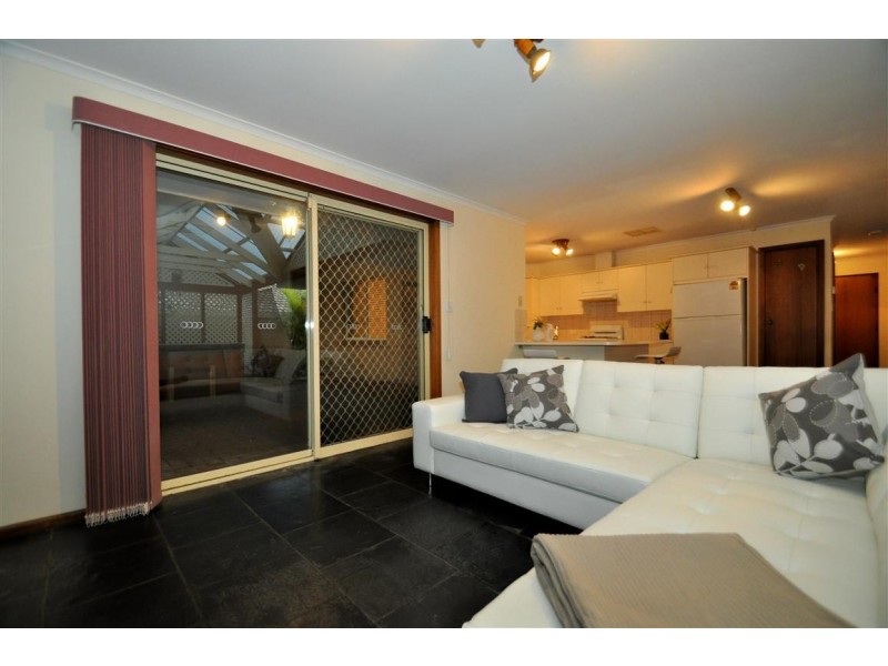 2 Birksdale Court, Morphett Vale SA 5162