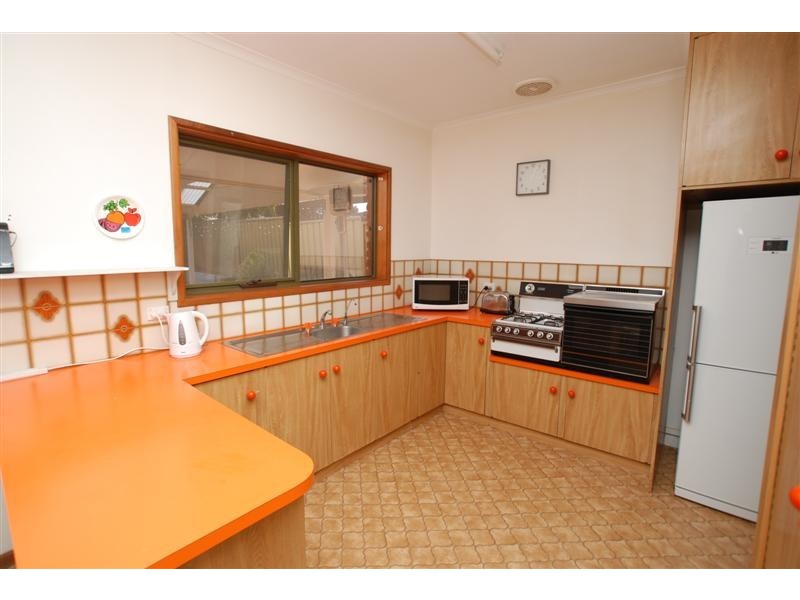 10 Tennessee Drive, Happy Valley SA 5159