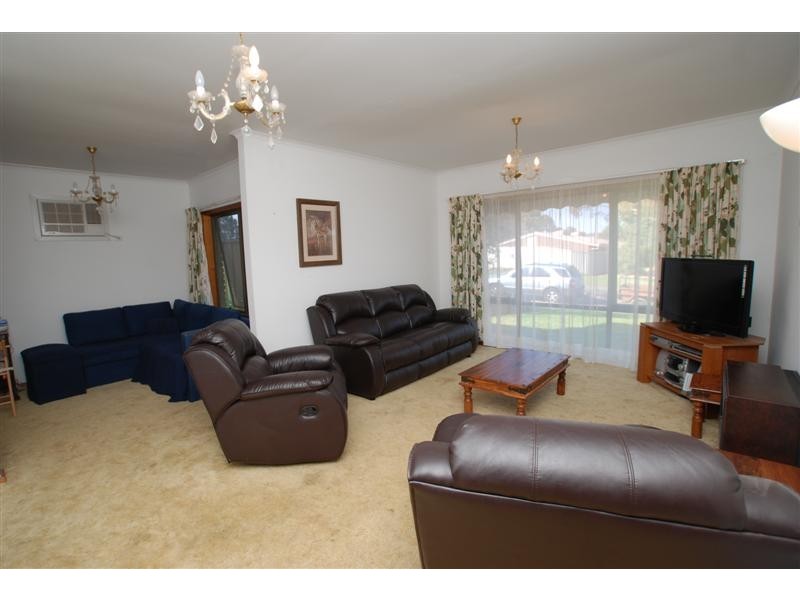 10 Tennessee Drive, Happy Valley SA 5159