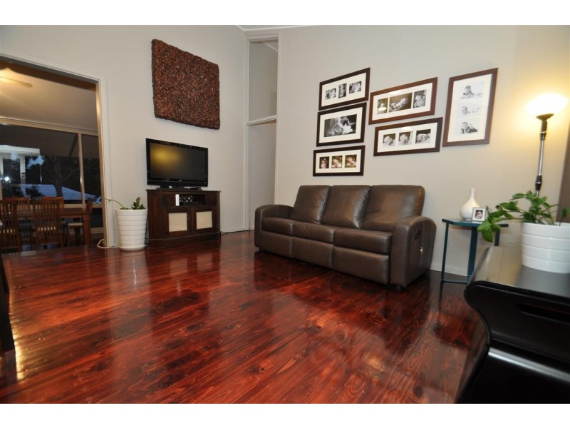 14 Jersey Road, Happy Valley SA 5159