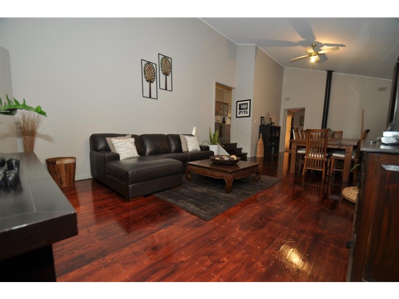 14 Jersey Road, Happy Valley SA 5159