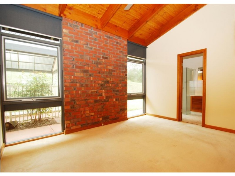 120 Upper Penneys Hill Road, Onkaparinga Hills SA 5163