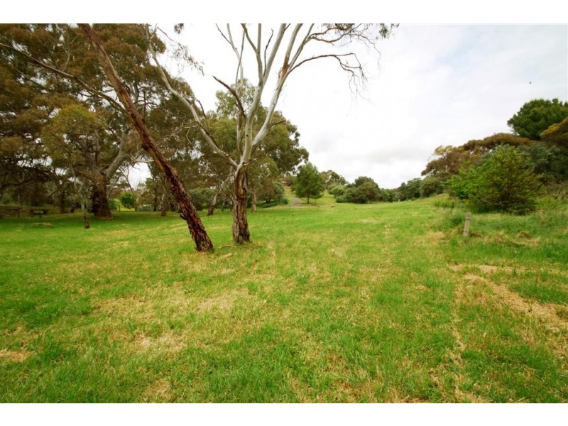 120 Upper Penneys Hill Road, Onkaparinga Hills SA 5163